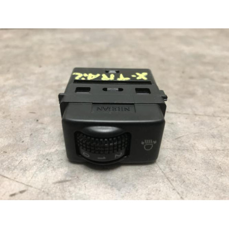 Commande de reglage hauteur de phare NISSAN X-TRAIL 1 PHASE 1 d’occasion