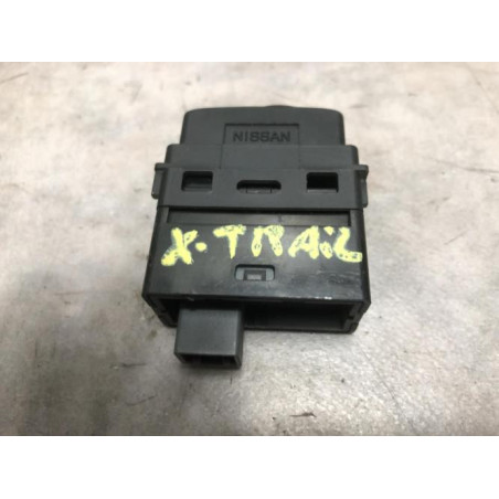 Commande de reglage hauteur de phare NISSAN X-TRAIL 1 PHASE 1 d’occasion