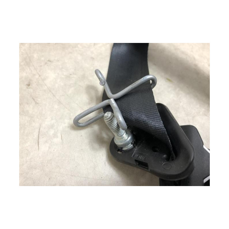 Ceinture arriere droit DACIA SANDERO 2 PHASE 1 d’occasion