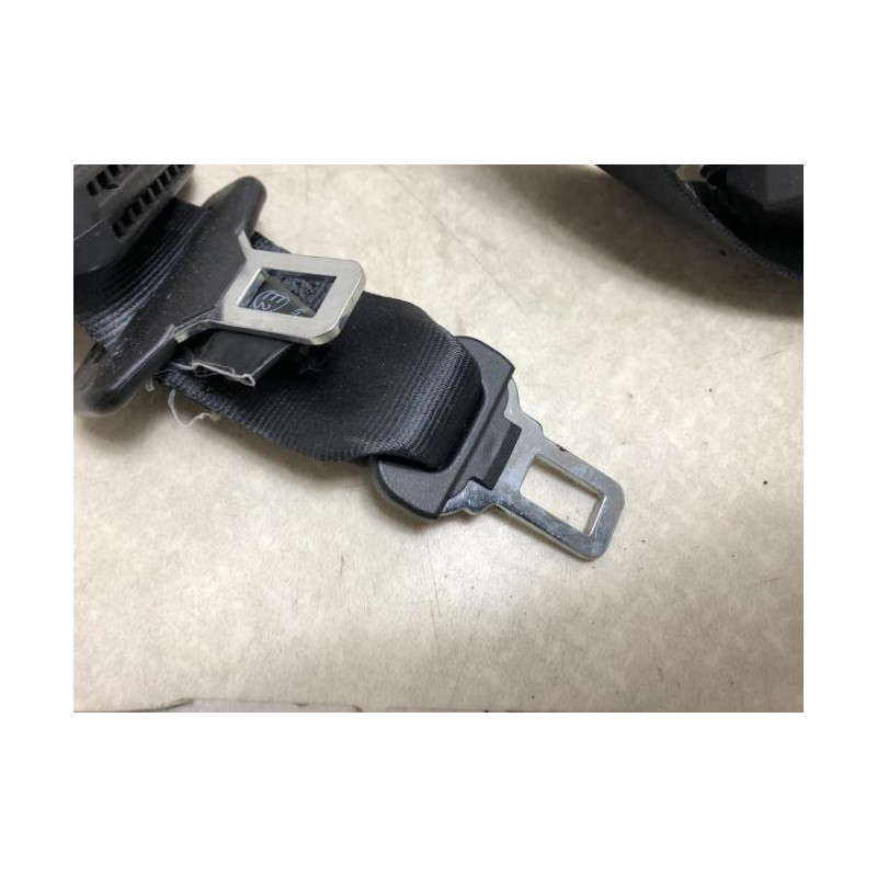 Ceinture arriere droit DACIA SANDERO 2 PHASE 1 d’occasion