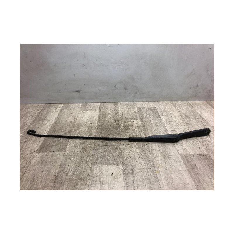 Bras essuie glace avant droit RENAULT TRAFIC 2 PHASE 1 d’occasion