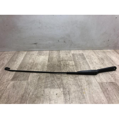 Bras essuie glace avant droit RENAULT TRAFIC 2 PHASE 1 d’occasion