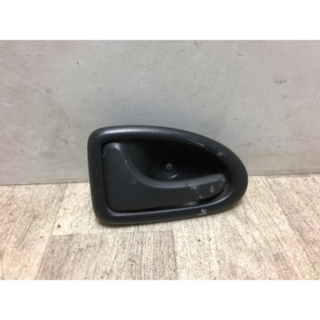 Poignee interieur avant gauche RENAULT TRAFIC 2 PHASE 1 d’occasion