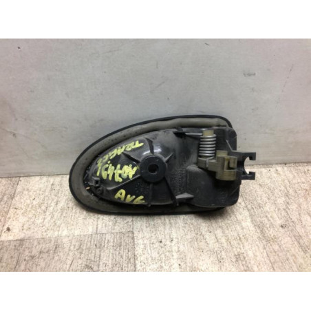 Poignee interieur avant gauche RENAULT TRAFIC 2 PHASE 1 d’occasion