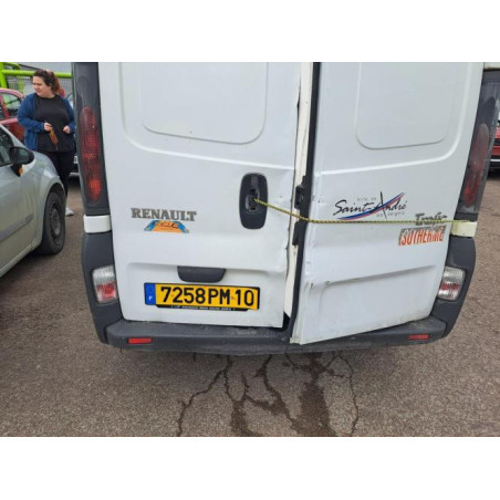 Crosse arriere gauche RENAULT TRAFIC 2 PHASE 1 d’occasion