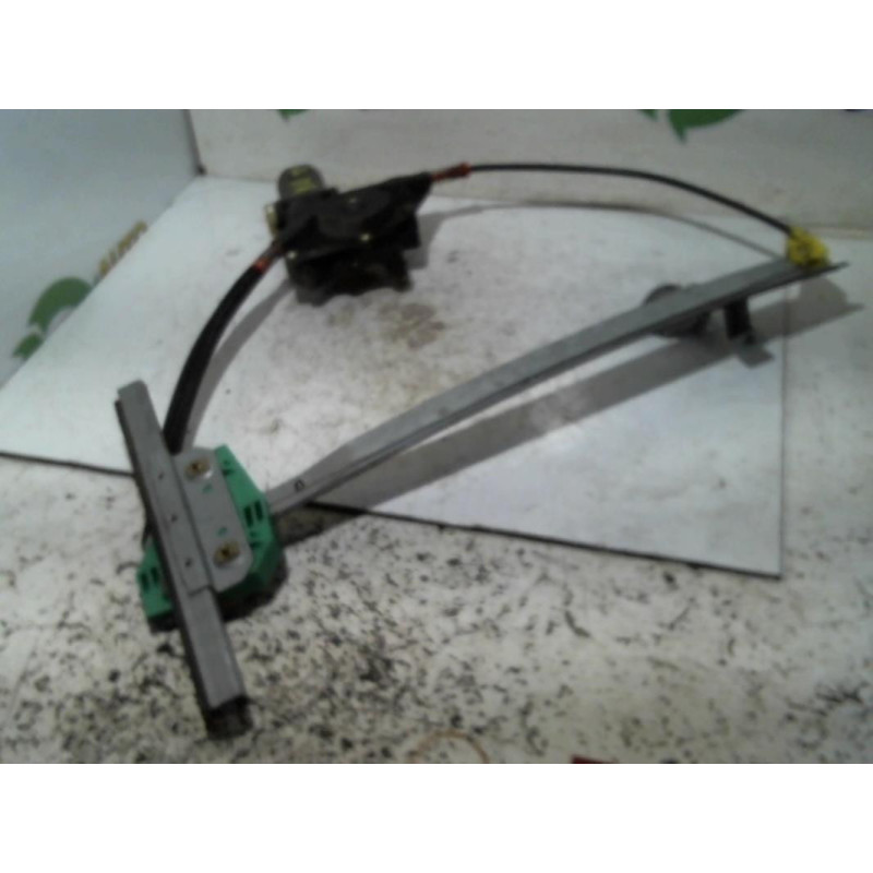 Leve vitre electrique avant droit FORD  d’occasion