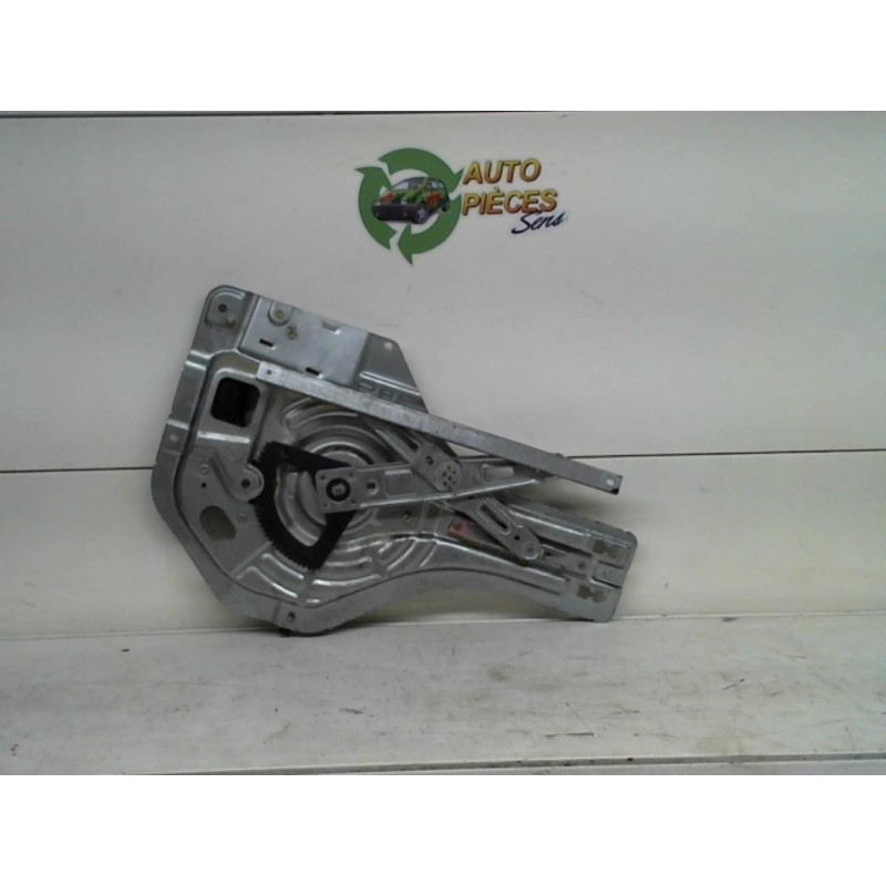 Leve vitre mecanique arriere gauche HYUNDAI TUCSON 1 d’occasion