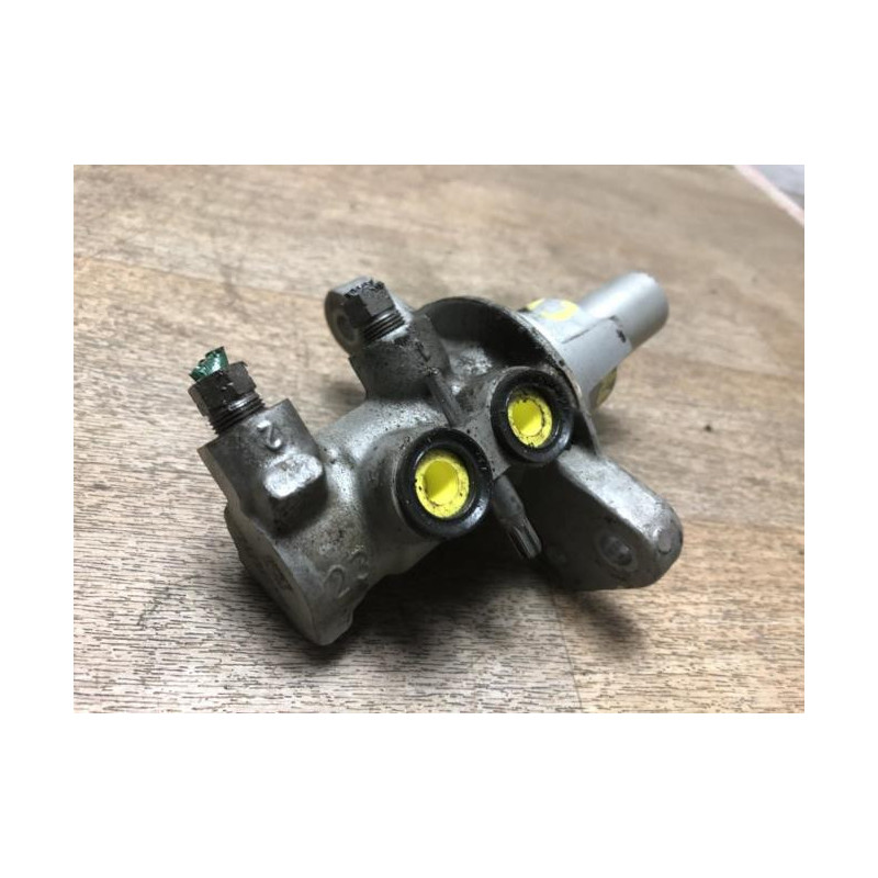 Maitre cylindre (freinage) RENAULT LAGUNA 3 PHASE 1 d’occasion