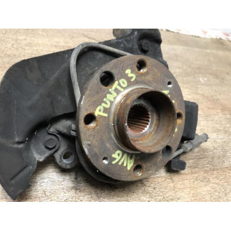 Fusee avant gauche FIAT PUNTO EVO 3 d’occasion