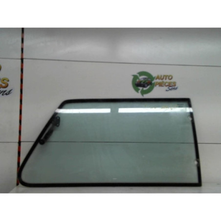 Vitre arriere droit FIAT UNO PHASE 1 d’occasion