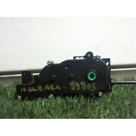 Moteur ouverture de Coffre/Malle/Hayon MERCEDES CLASSE GLA (X156) d’occasion