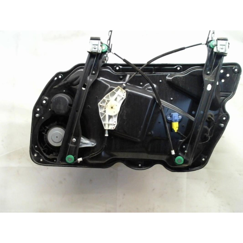 Leve vitre electrique avant gauche VOLKSWAGEN  d’occasion