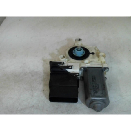 Moteur leve vitre arriere droit VOLKSWAGEN GOLF 5 d’occasion