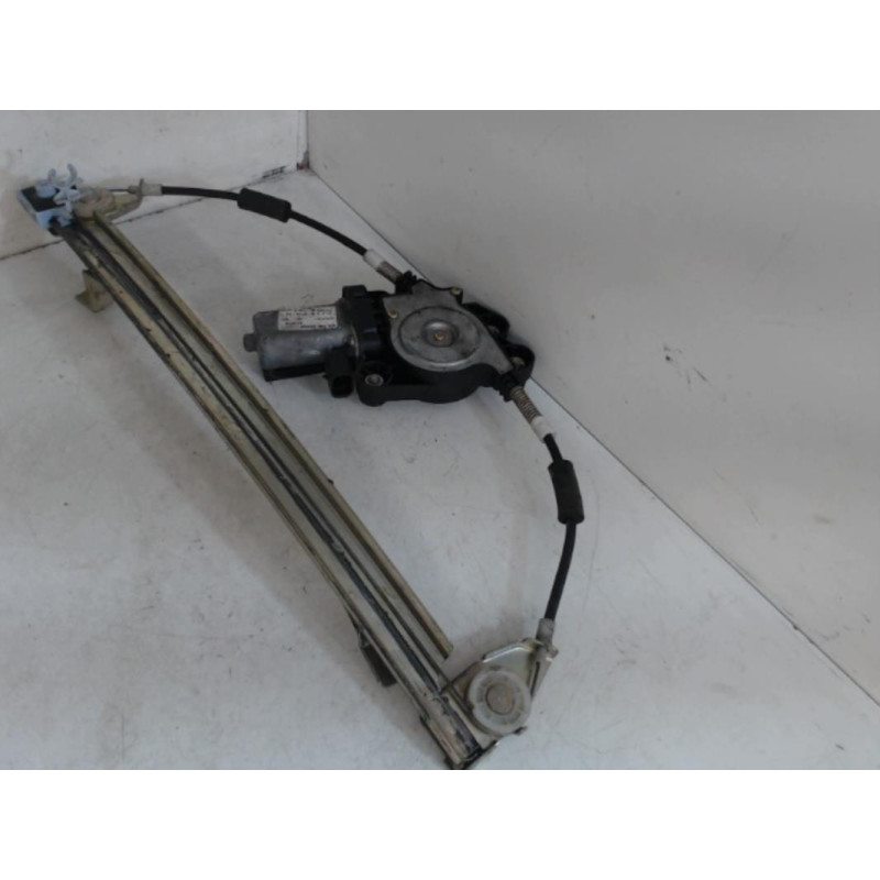 Leve vitre electrique avant gauche FIAT PALIO d’occasion