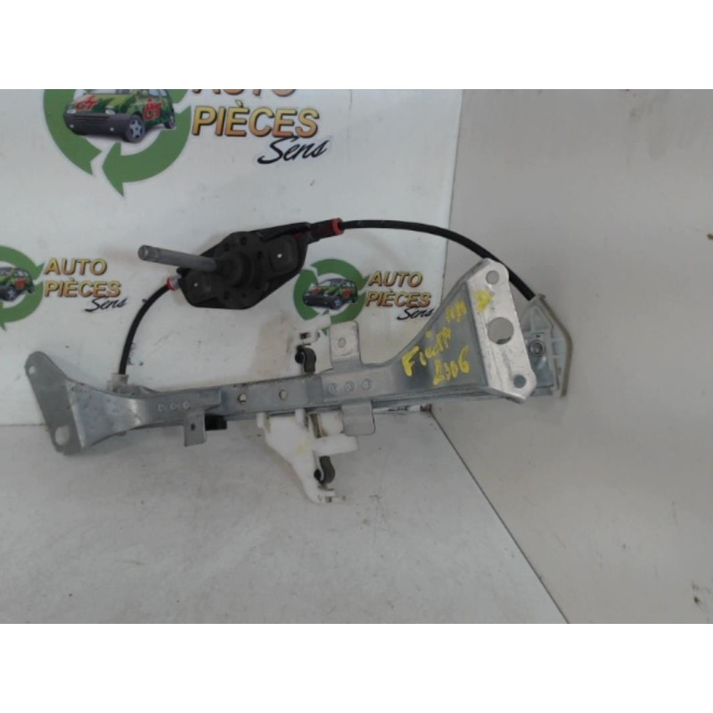 Leve vitre mecanique arriere droit FORD  d’occasion