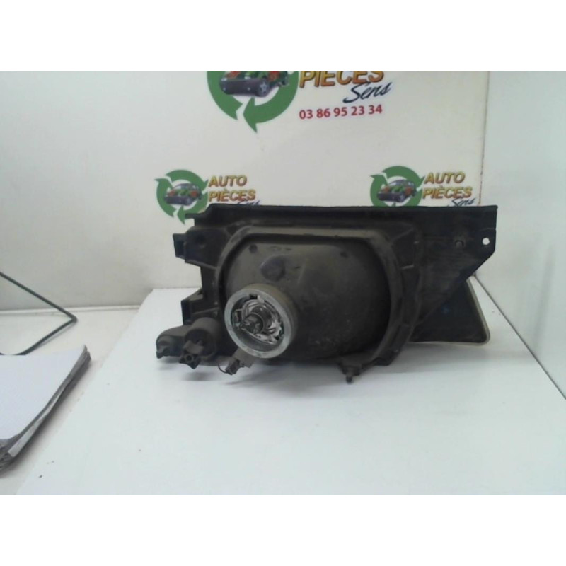 Optique avant principal droit (feux)(phare) OPEL KADETT (E) BERLINE d’occasion