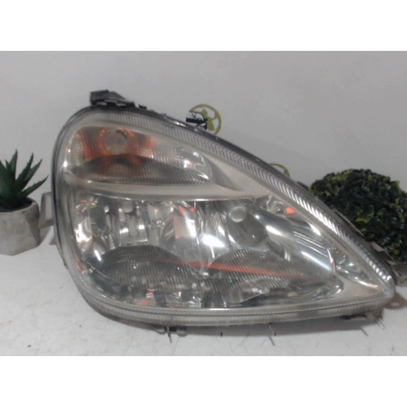 Optique avant principal droit (feux)(phare) MERCEDES  d’occasion