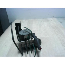 Bloc ABS (freins anti-blocage) RENAULT CLIO 3 PHASE 1 d’occasion