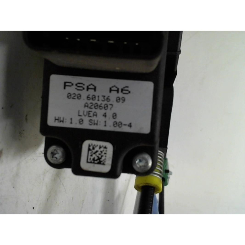 Leve vitre electrique avant gauche CITROEN C2 PHASE 1 d’occasion