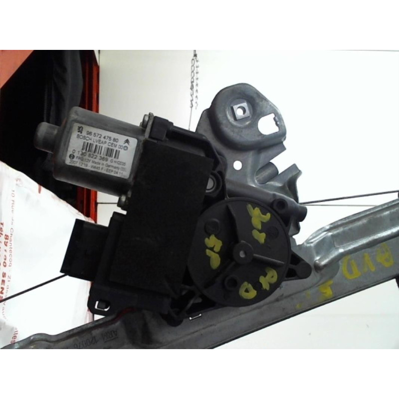 Leve vitre electrique avant droit PEUGEOT 308 1 PHASE 1 d’occasion