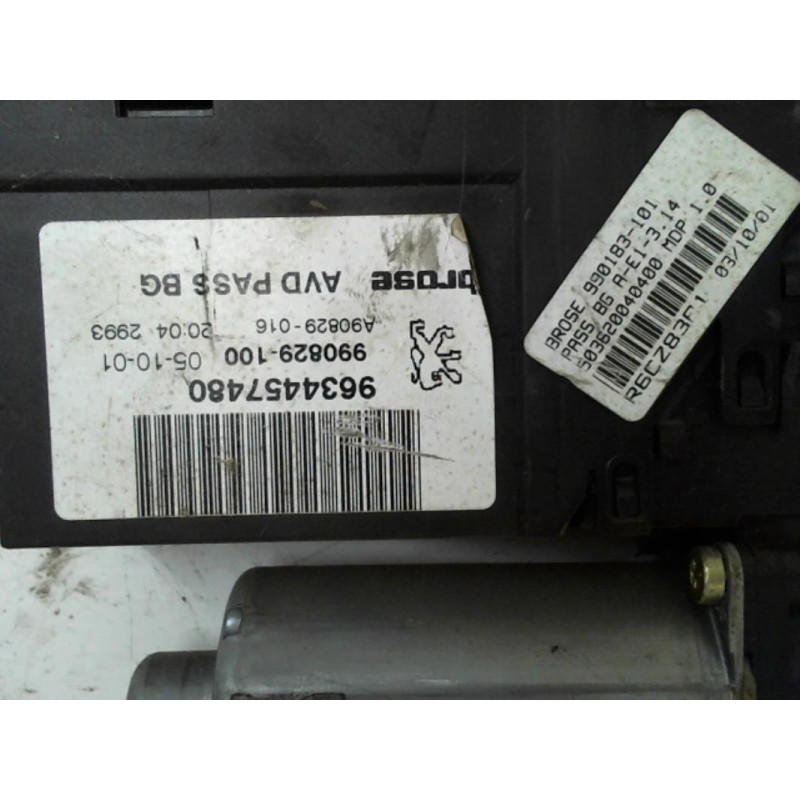 Leve vitre electrique avant droit PEUGEOT 307 PHASE 1 d’occasion