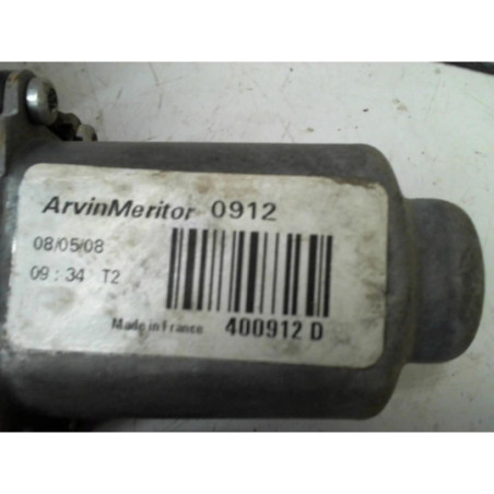 Leve vitre electrique avant droit PEUGEOT 207 PHASE 1 d’occasion