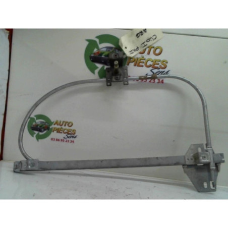 Leve vitre mecanique arriere gauche RENAULT CLIO 1 PHASE 2 d’occasion