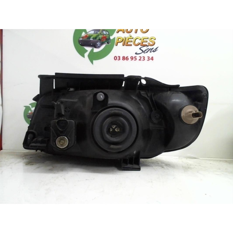 Optique avant principal droit (feux)(phare) HYUNDAI MATRIX PHASE 1 d’occasion