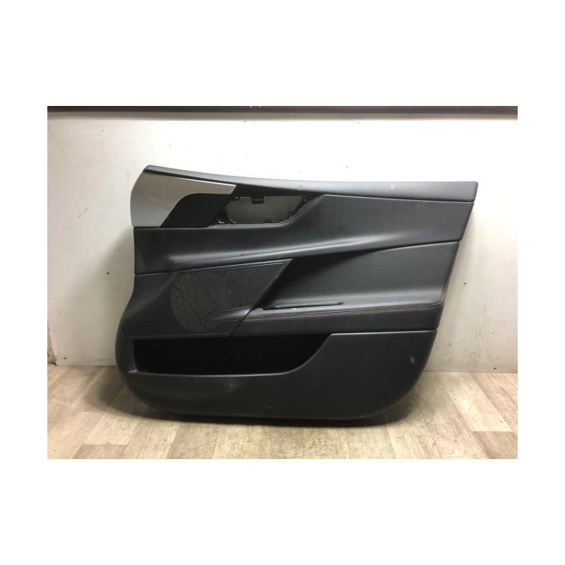 Panneau de porte avant droit JAGUAR XE d’occasion