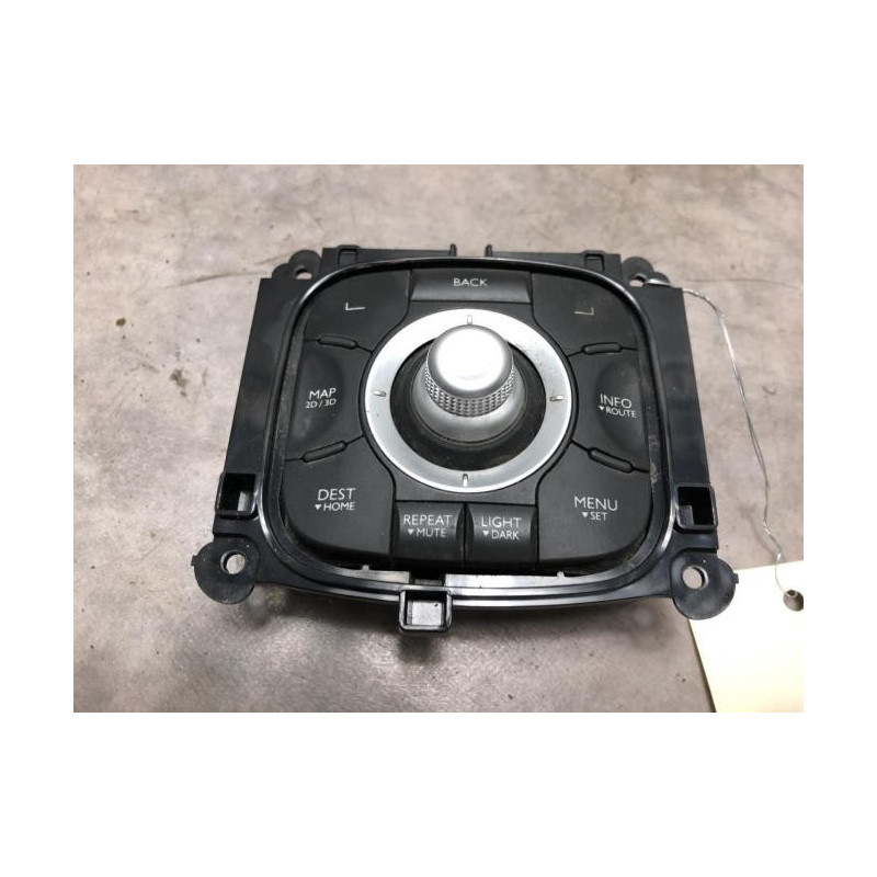 Commande GPS RENAULT LAGUNA 3 PHASE 2 d’occasion