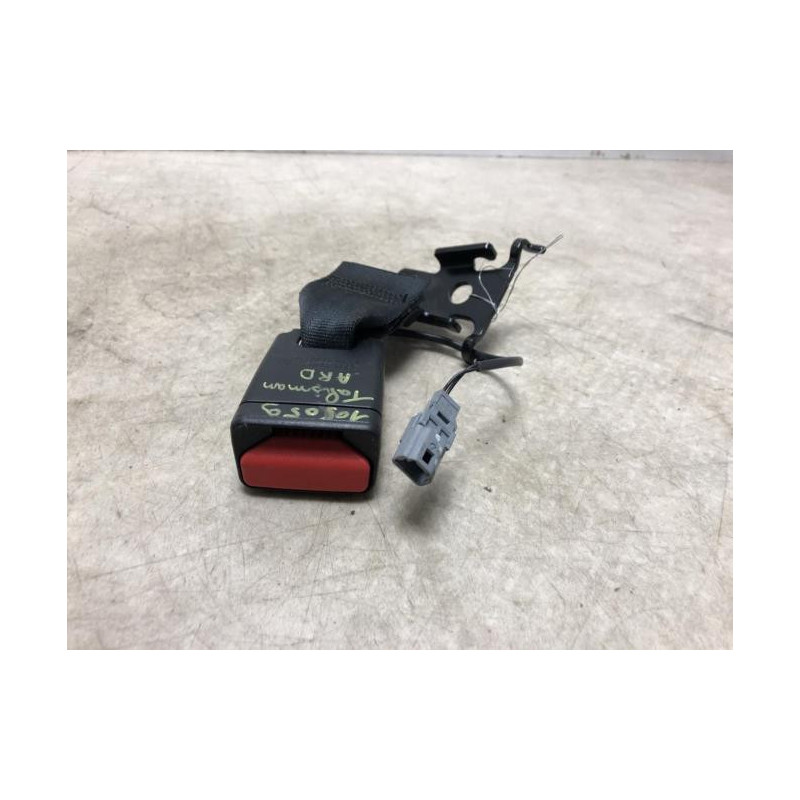 Attache ceinture arriere droit RENAULT TALISMAN BREAK d’occasion