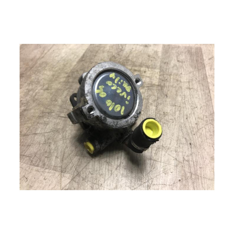 Pompe de direction IVECO DAILY 3 d’occasion