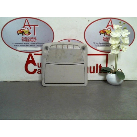 Eclairage de plafonnier NISSAN PULSAR d’occasion