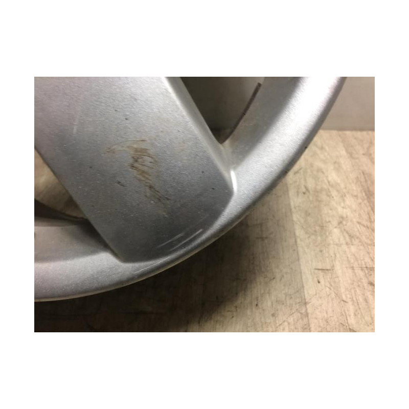 Jante VOLKSWAGEN POLO 4 PHASE 1 d’occasion