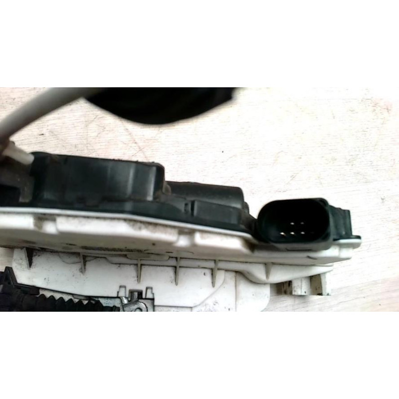 Serrure avant gauche SEAT IBIZA 4 PHASE 1 d’occasion