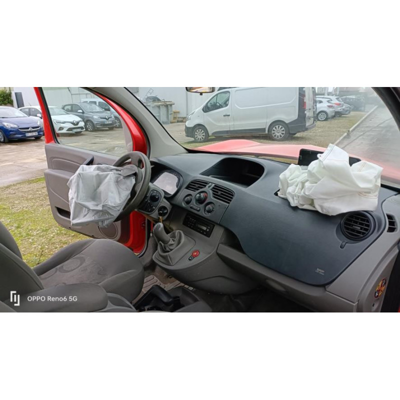 Crosse arriere gauche RENAULT KANGOO 2 PHASE 1 d’occasion