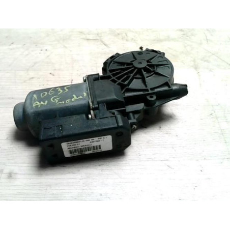 Moteur essuie glace avant gauche RENAULT MODUS PHASE 1 d’occasion