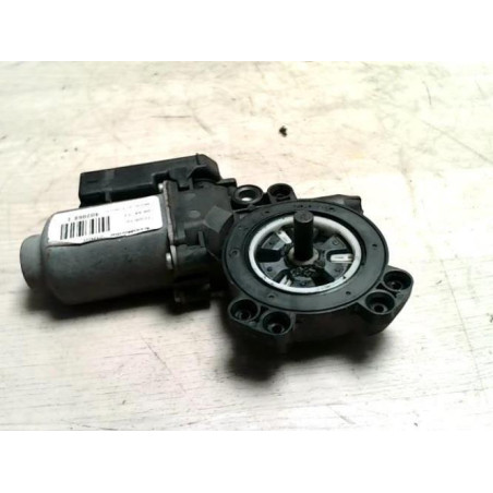 Moteur essuie glace avant gauche RENAULT MODUS PHASE 1 d’occasion