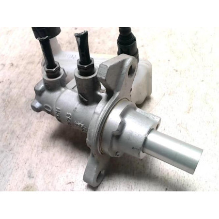 Maitre cylindre (freinage) FORD FIESTA 6 PHASE 1 d’occasion