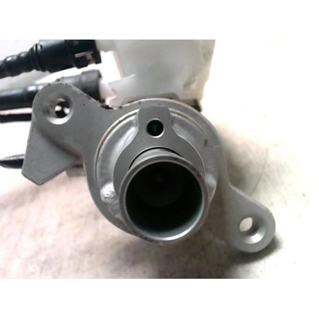 Maitre cylindre (freinage) FORD FIESTA 6 PHASE 1 d’occasion