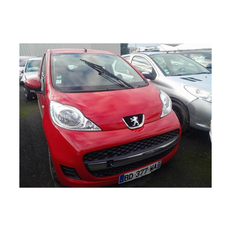 Ceinture avant gauche PEUGEOT 107 PHASE 2 d’occasion