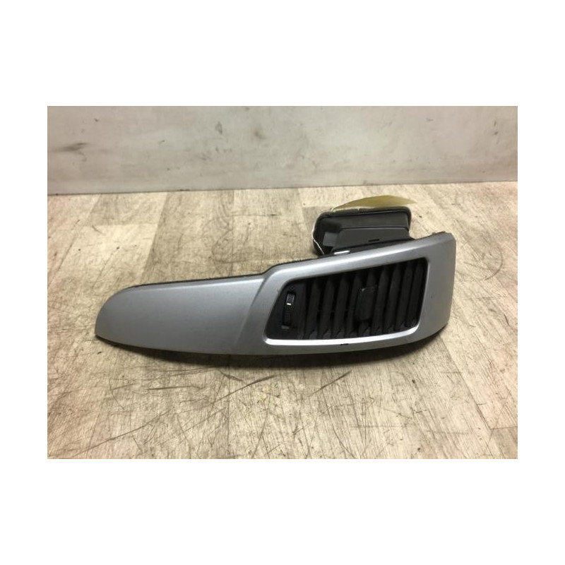 Aerateur tableau de bord KIA VENGA PHASE 1 d’occasion