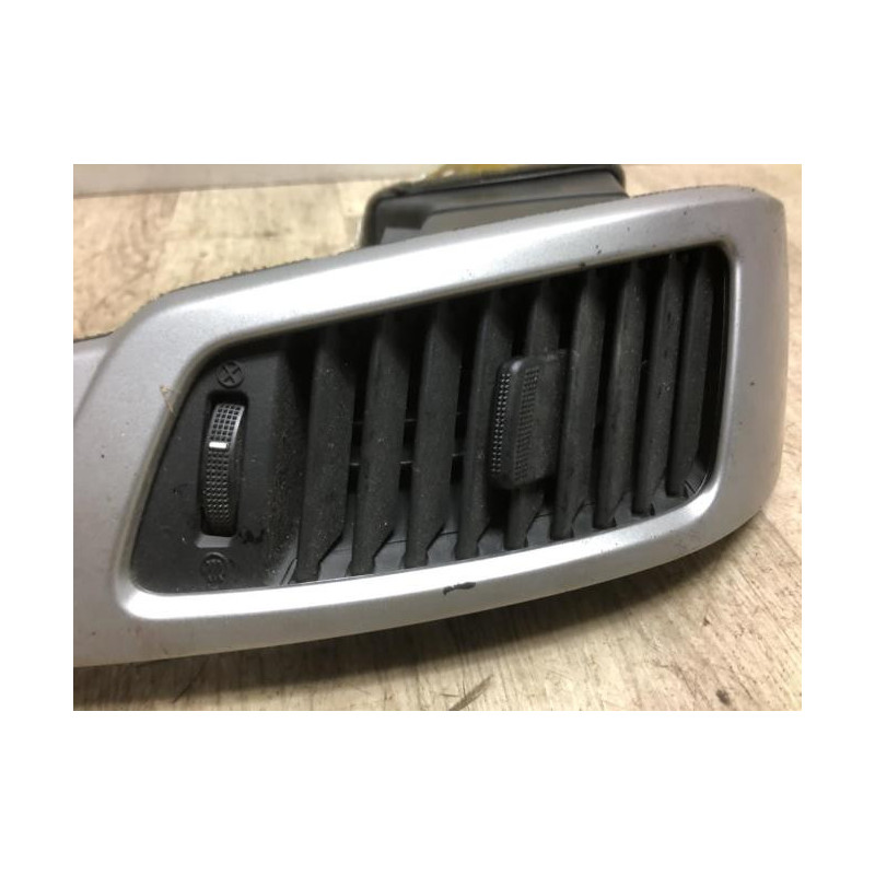 Aerateur tableau de bord KIA VENGA PHASE 1 d’occasion