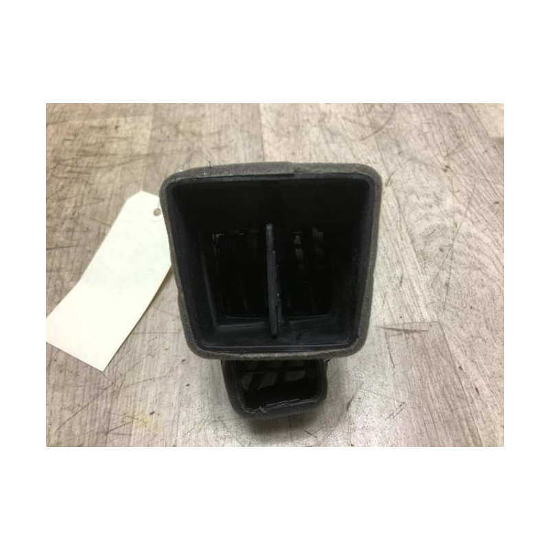 Aerateur tableau de bord avant droit KIA VENGA PHASE 1 d’occasion