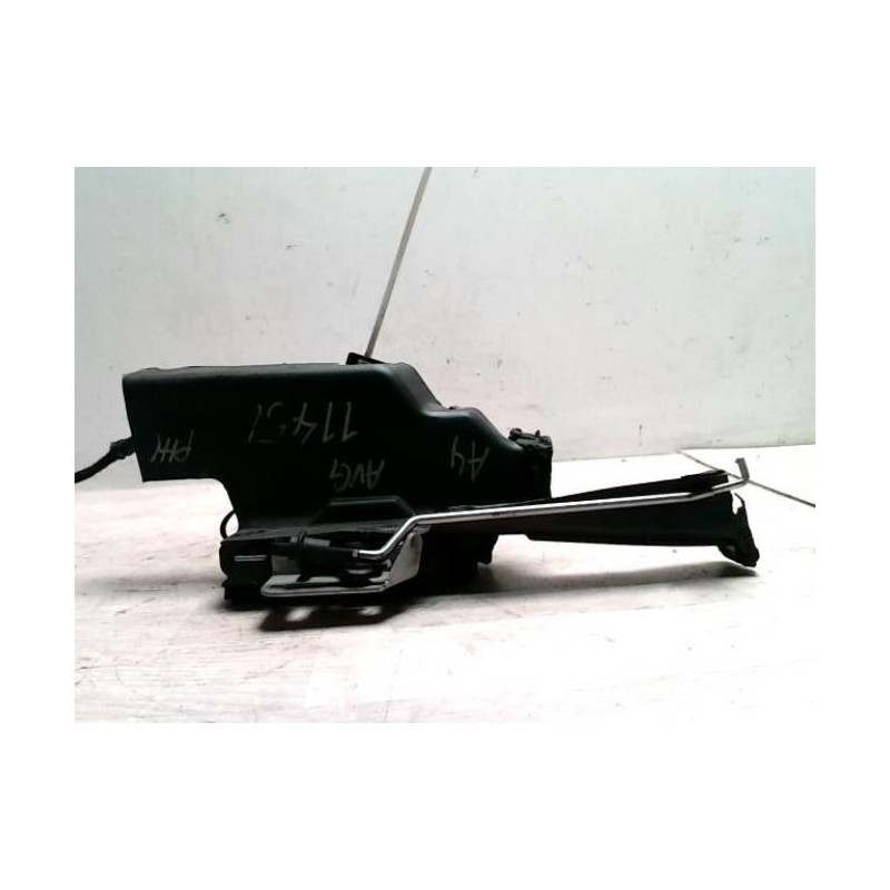 Serrure avant gauche AUDI A4 2 PHASE 1 d’occasion