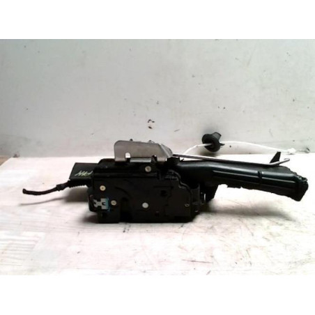 Serrure avant gauche AUDI A4 2 PHASE 1 d’occasion
