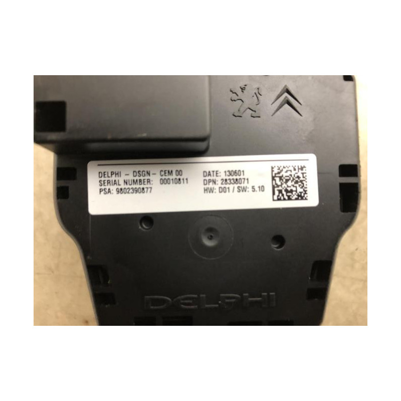 Commande autoradio CITROEN DS5 PHASE 1 d’occasion