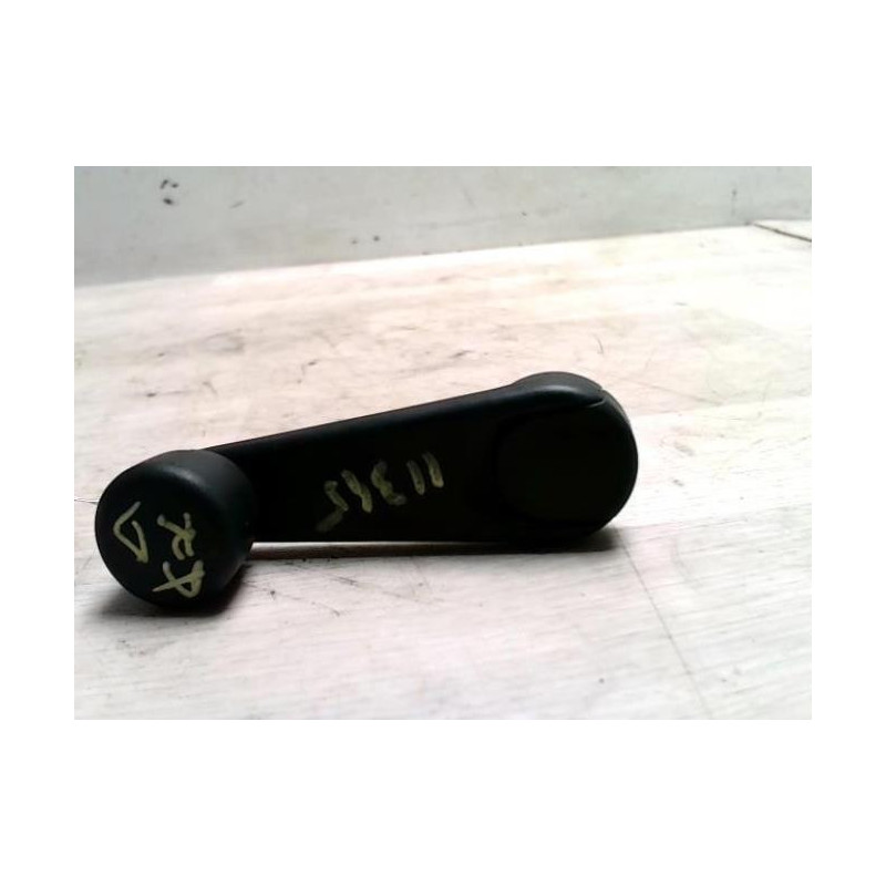 Manivelle de leve vitre BMW SERIE 3 E46 PHASE 2 d’occasion