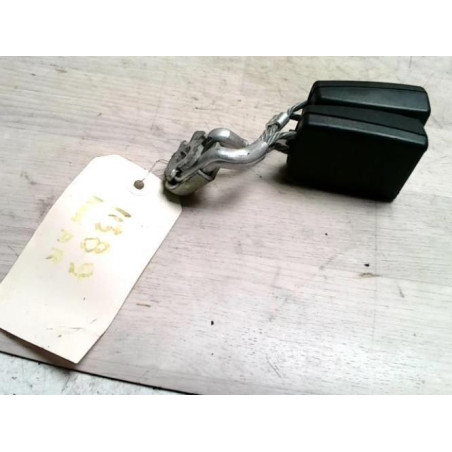 Attache ceinture arriere centrale SEAT LEON 2 PHASE 1 d’occasion