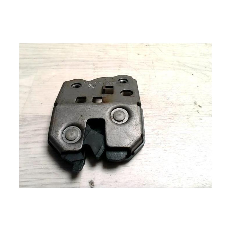 Serrure avant gauche BMW SERIE 3 E46 PHASE 2 d’occasion